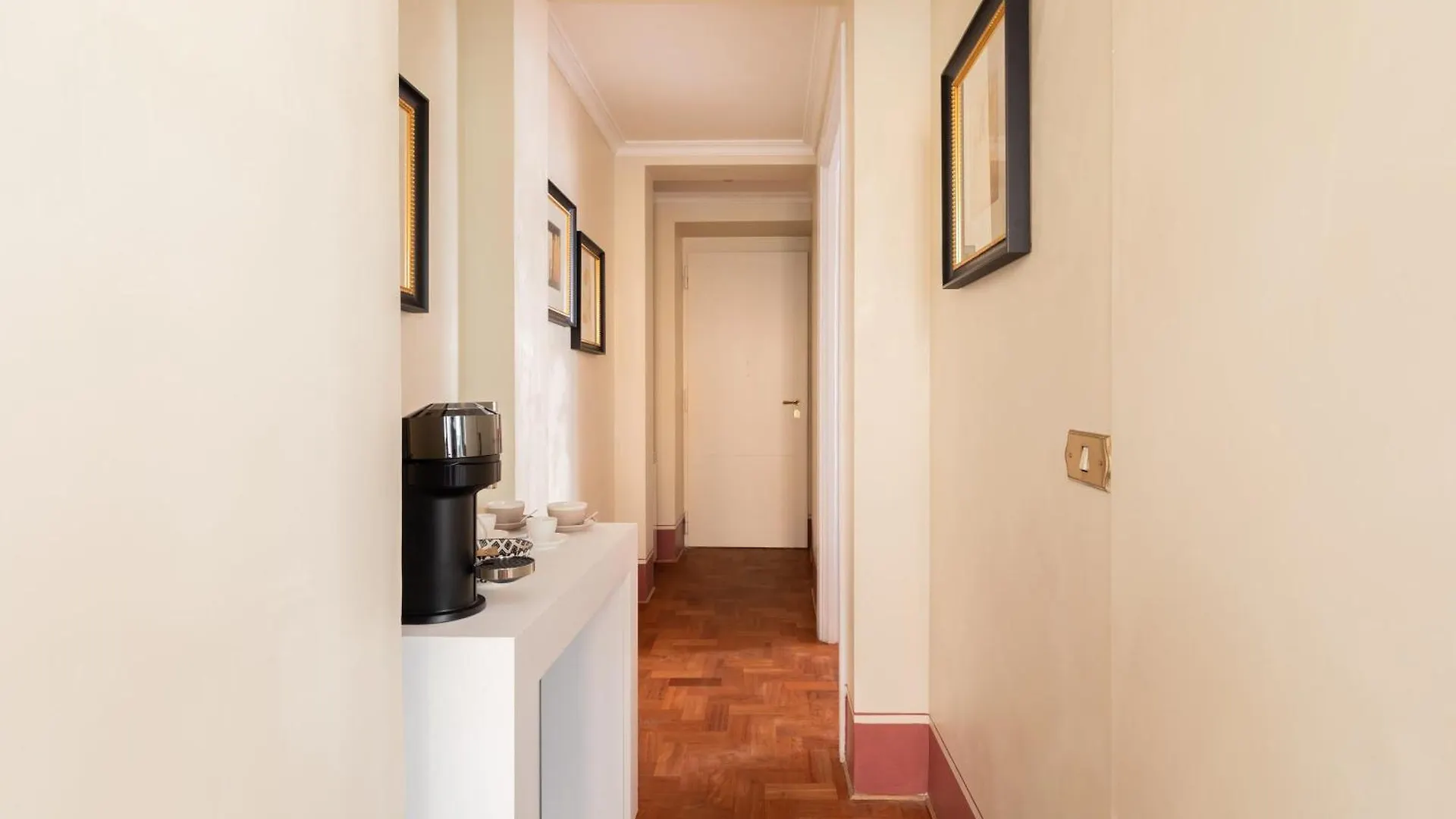 Pantheon Delightful Apartment Rom Italien